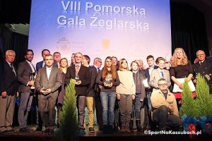 VIII Pomorska Gala Żeglarska. Wręczono Kryształowe Żagle za 2016 rok - Trzciński i Kwaśna żeglarzami roku, trzy nagrody zostają w Kartuzach