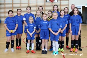 Promo Woman Cup 2017. Sześć zespołów, w tym miejscowe Pantery, zagrało w turnieju dziewcząt w Sierakowicach