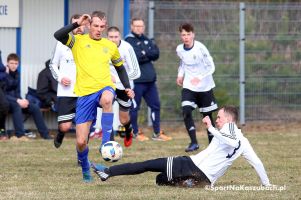 KS Kamienica Królewska - MKS Władysławowo 6:4 (3:1). Niecodzienny mecz i wygrana w dziesiątkę gospodarzy