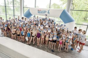 Wielkie dziecięce święto pływania w Kartuzach. W niedzielę festiwal Kinder+Sport „Radość z Pływania”