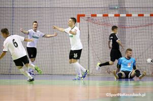 Futsal Club Kartuzy - Team Lębork. Pasjonująca walka i zwroty akcji w derbach Kaszub w I lidze futsalu