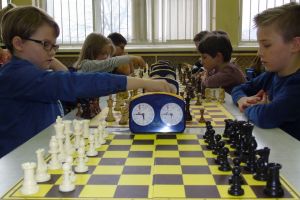 Otwarty Szachowy Turniej „Siedmiu Gwiazd” 2017. Już po raz 20 szachiści zagrali w kartuskiej Dwójce