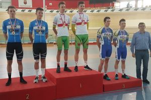 Cztery medale kolarzy Cartusii Kartuzy w torowych mistrzostwach Polski juniorów i młodzieżowców