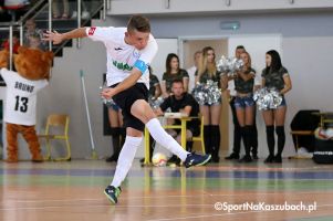 KS Gniezno - FC Kartuzy. Zobacz transmisję z meczu 3. kolejki I ligi futsalu