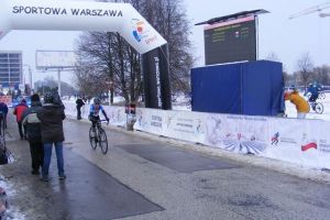 Natalia Śliwińska i Tomasz Rzeszutek na podium wyścigu Velomania CX Race w Gdyni