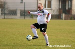 A klasa. Sulmin wygrał derby, Sierka zaskoczyła lidera, Amator zawalił wygrany mecz, Żukowo zwyciężyło po raz drugi