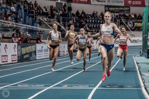 Anna Pólkowska z Kamienicy Królewskiej halową mistrzynią Polski w biegu na 800 metrów
