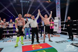 Kacper Meyna przegrał w finale Polskiego Turnieju Wagi Ciężkiej w Stężycy